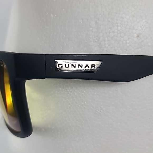 GUNNAR - Blue Light Glasses - Intercept - Onyx Frames - Clear Tinted Lens +3.00 - Picture 5 of 8